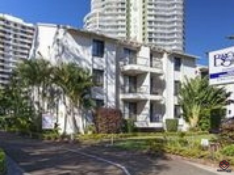 9 Bayview Street, Runaway Bay QLD 4216