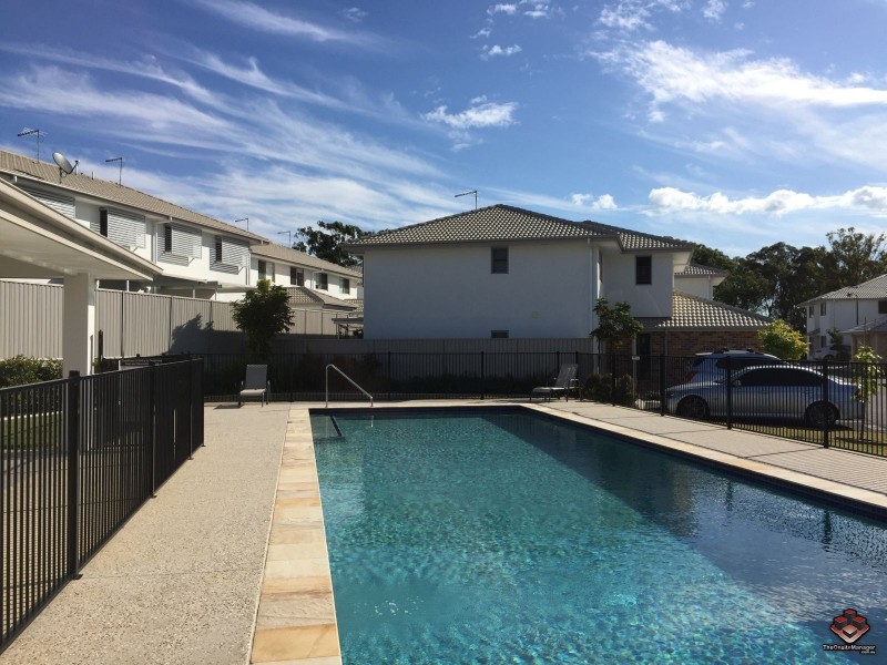 8 Whitehorse Road, Dakabin QLD 4503