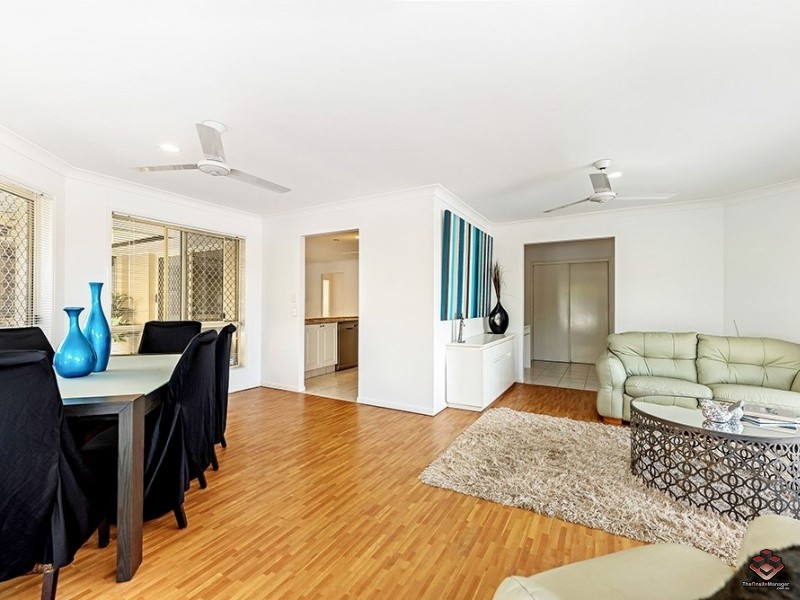 143 Monterey Keys Drive, Helensvale QLD 4212