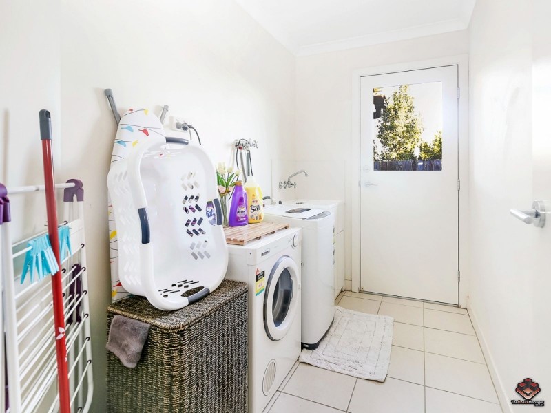 39 Pleasant Drive, Redbank Plains QLD 4301