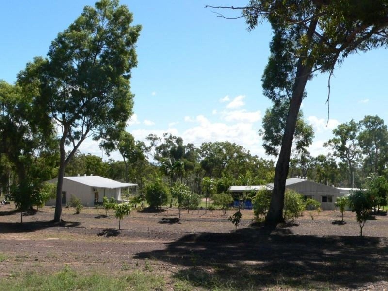 236 Maude Hill Road, Deepwater QLD 4674
