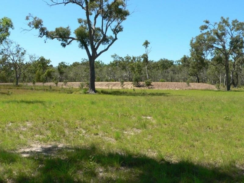 236 Maude Hill Road, Deepwater QLD 4674