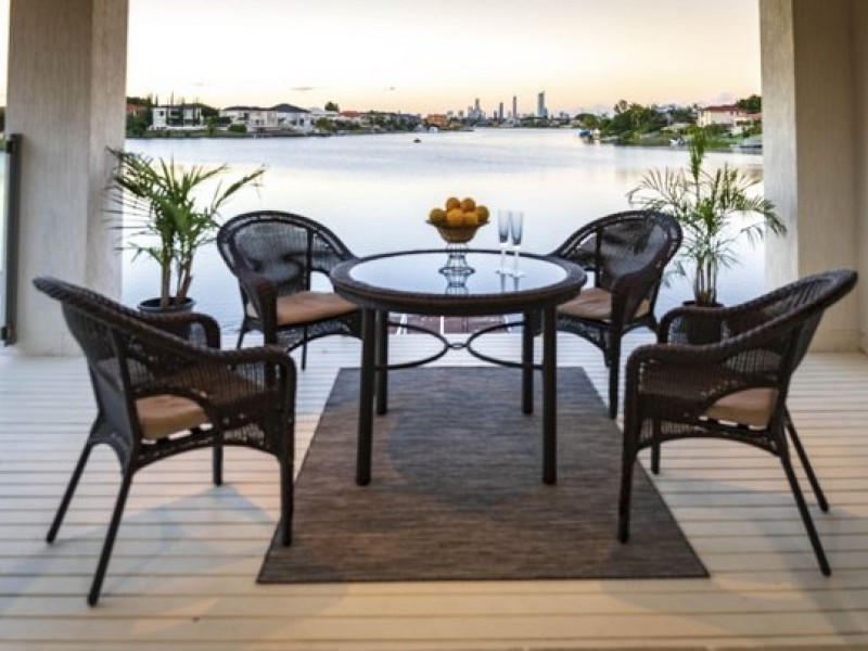 15 Clipper Boulevard, Clear Island Waters QLD 4226