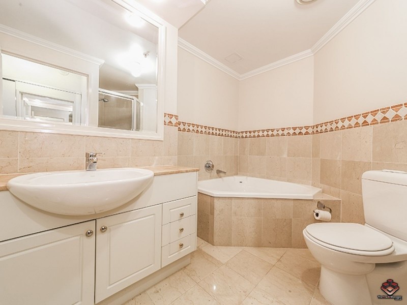 32 Macrossan Street, Brisbane City QLD 4000