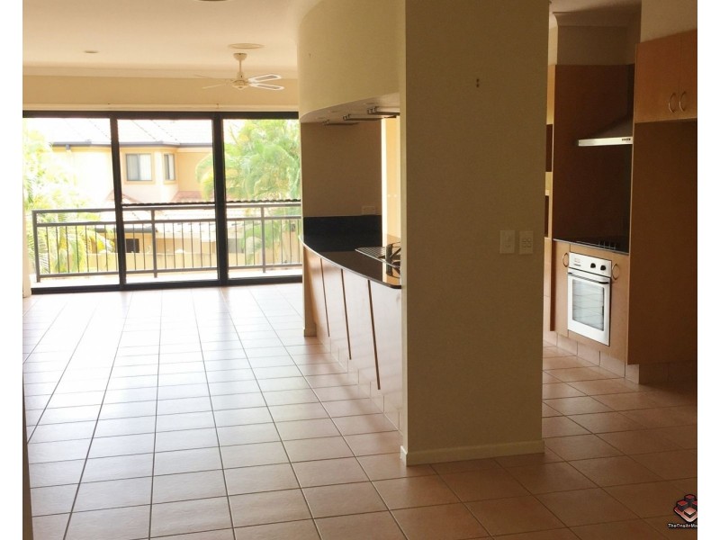29 / 85 Palm Meadows Drive, Carrara QLD 4211