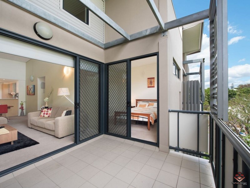 38 Brougham Street, Fairfield QLD 4103