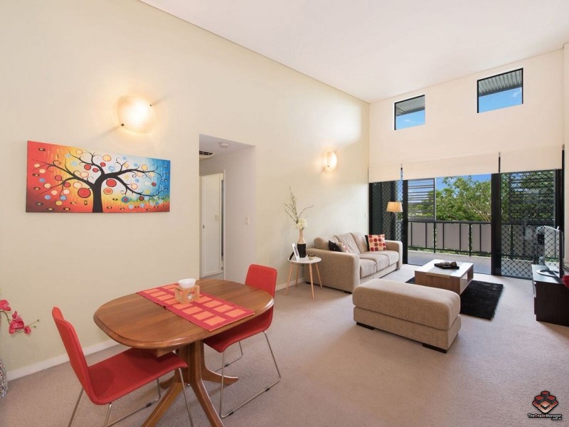 38 Brougham Street, Fairfield QLD 4103