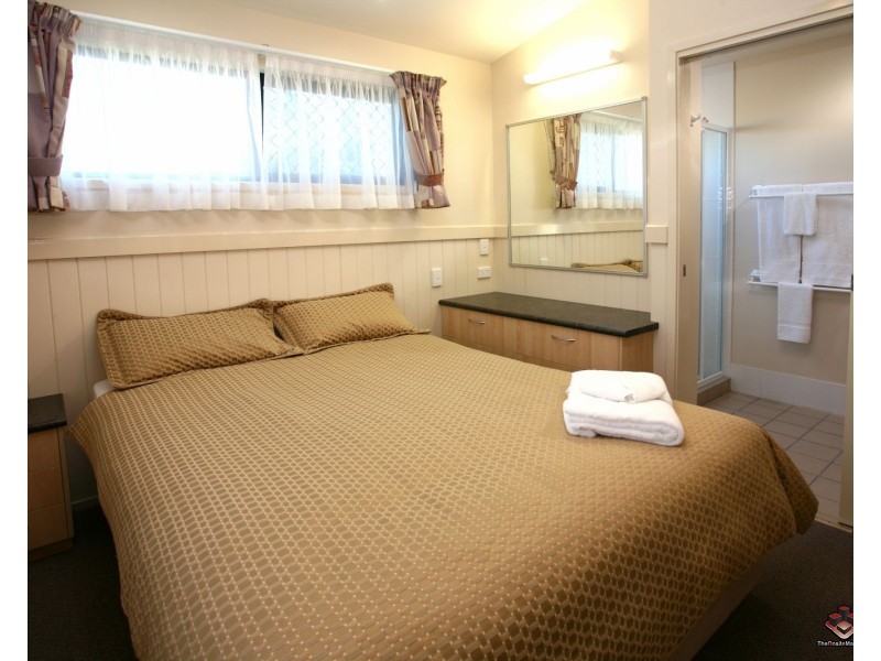 10 Holmead Road, Eight Mile Plains QLD 4113