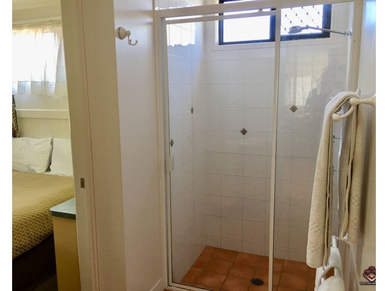 10 Holmead Road, Eight Mile Plains QLD 4113