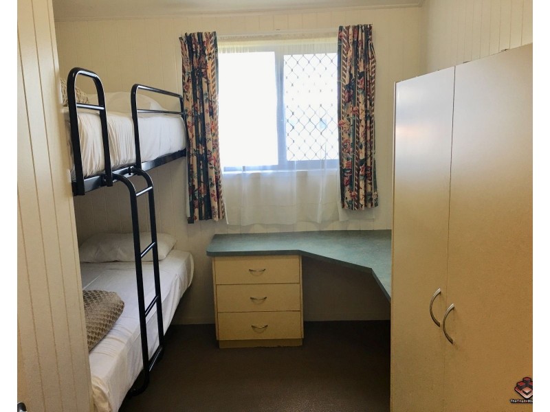 10 Holmead Road, Eight Mile Plains QLD 4113