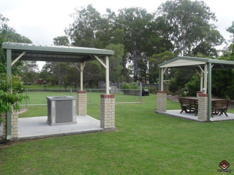 56 Wright Street, Carindale QLD 4152