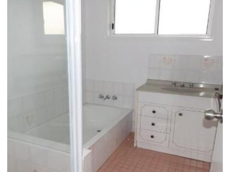 55 Romney Street, Pialba QLD 4655