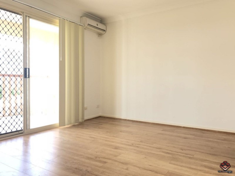 56 Wright Street, Carindale QLD 4152