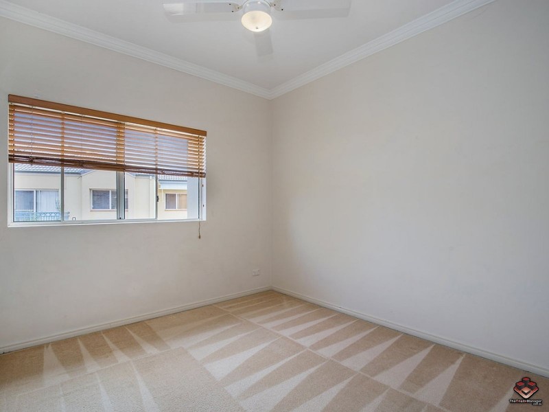 82 Limetree Parade, Runaway Bay QLD 4216