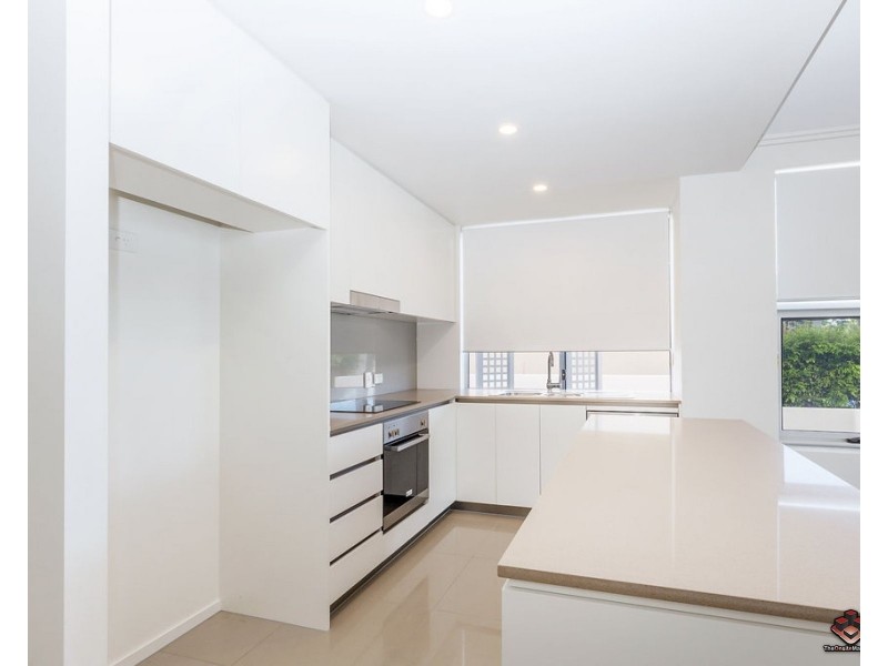 10 Ben Lexcen Place, Robina QLD 4226