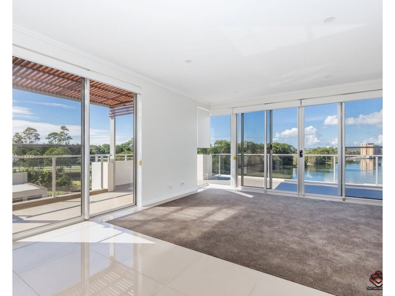 10 Ben Lexcen Place, Robina QLD 4226