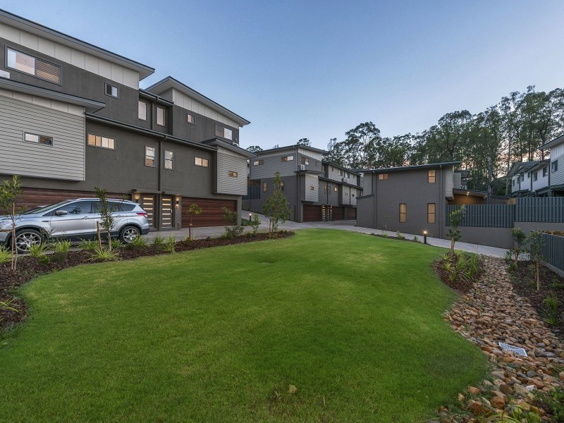 2/36 Bunya Road, Everton Hills QLD 4053