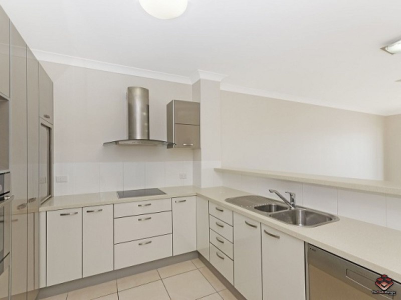 63/42 Warburton Street, North Ward QLD 4810