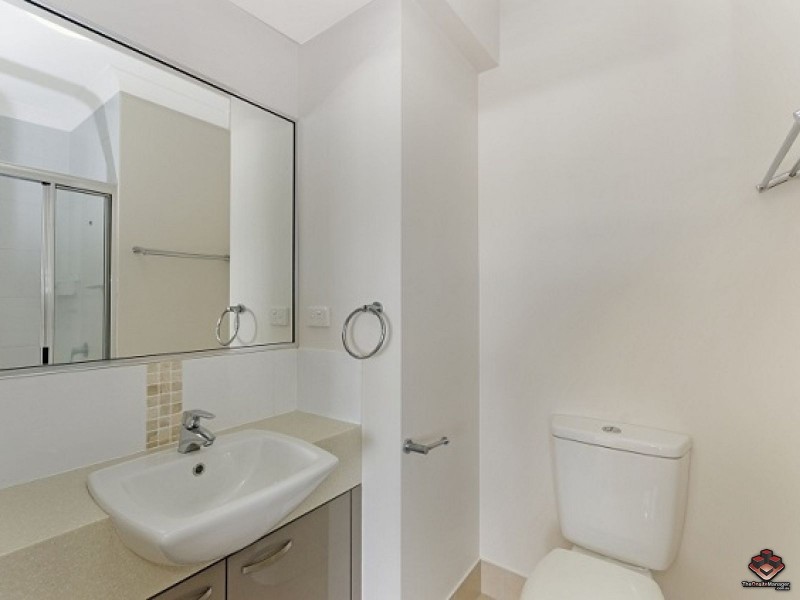 63/42 Warburton Street, North Ward QLD 4810