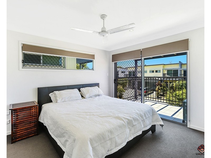 177 Central Street, Labrador QLD 4215