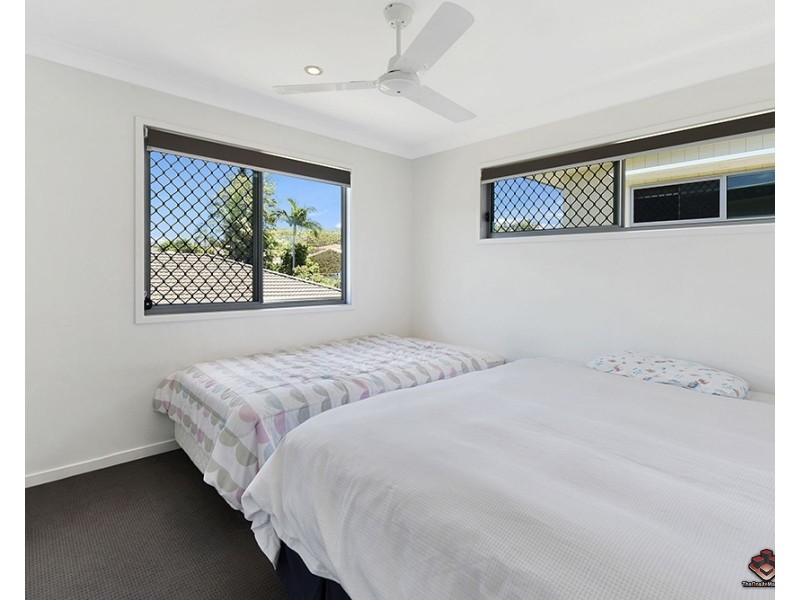 177 Central Street, Labrador QLD 4215