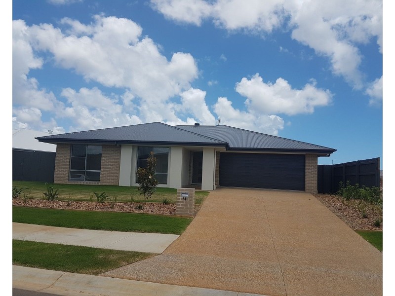 31 O`Connell Parade, Urraween QLD 4655
