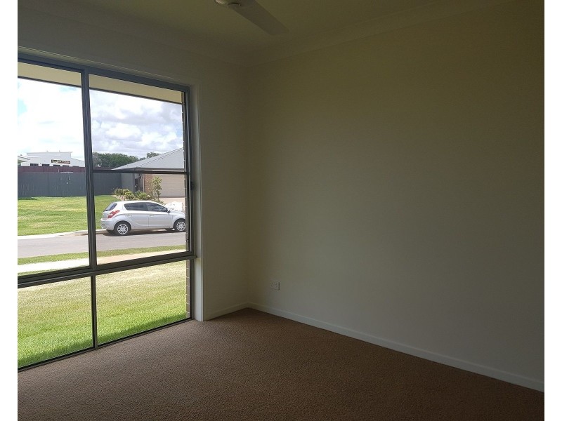 31 O`Connell Parade, Urraween QLD 4655