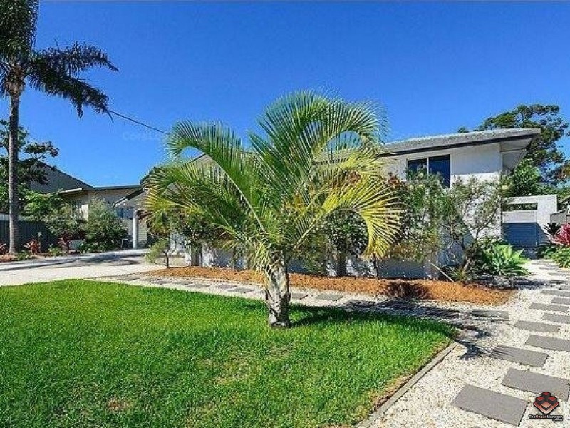 80 Falconer Street, Southport QLD 4215