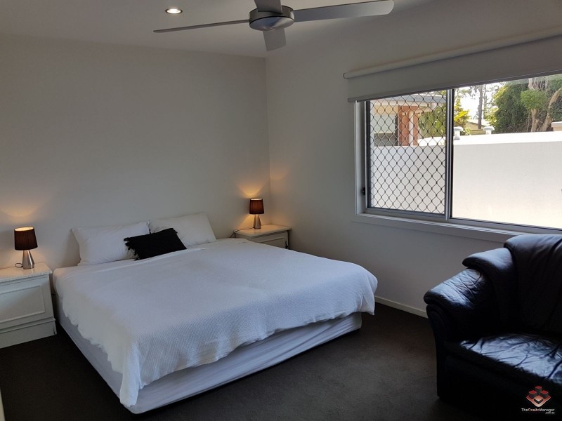 80 Falconer Street, Southport QLD 4215