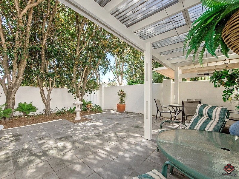 21/100 Cotlew Street East, Southport QLD 4215