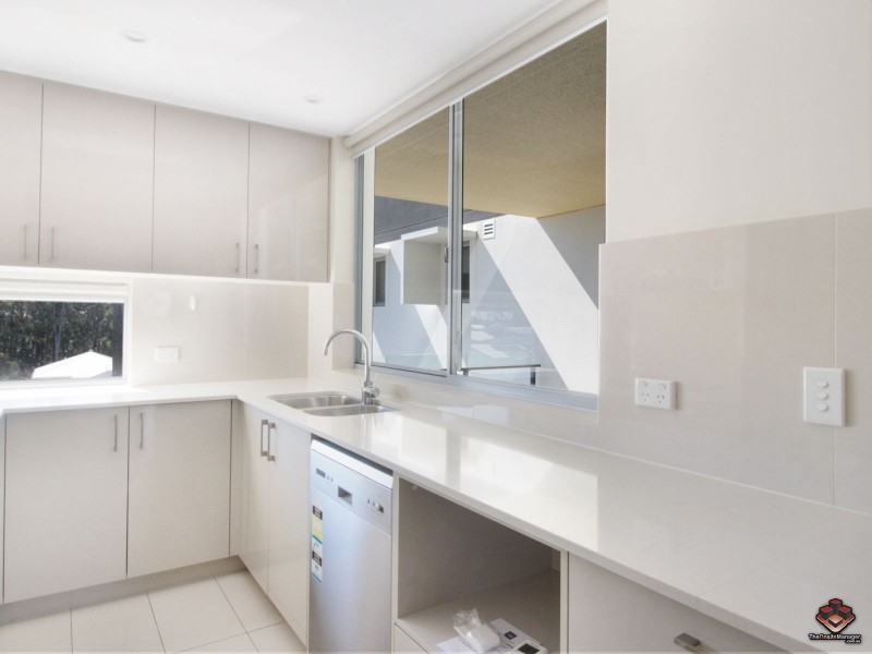 66 Slobodian Avenue, Eight Mile Plains QLD 4113