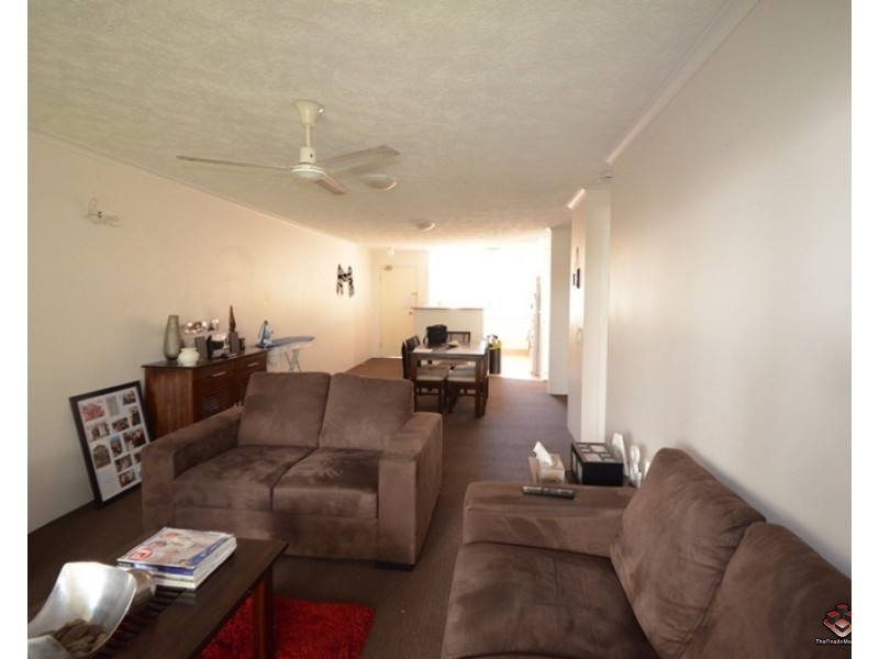 37 Mawarra Street, Chevron Island QLD 4217