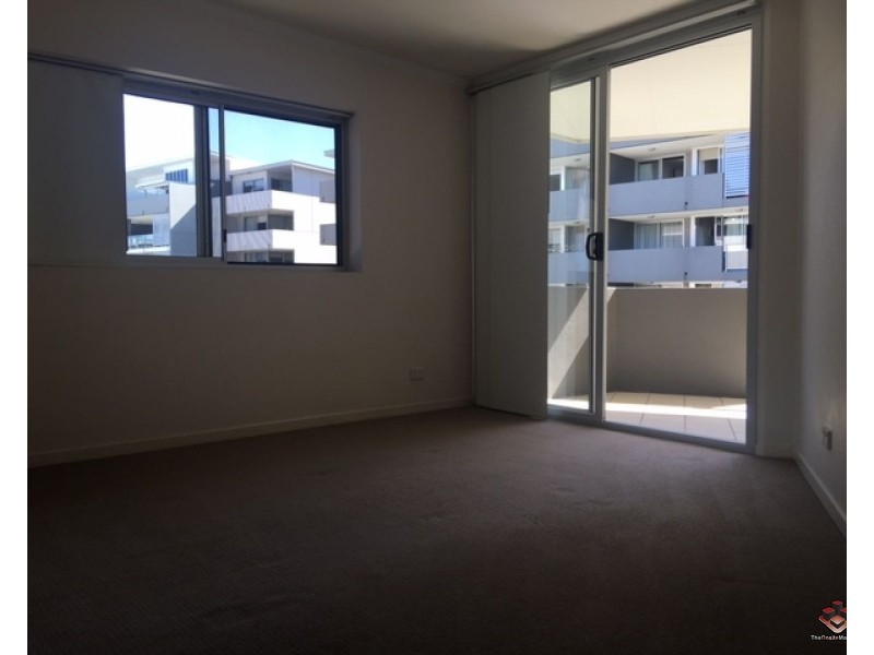 95 Clarence Road, Indooroopilly QLD 4068