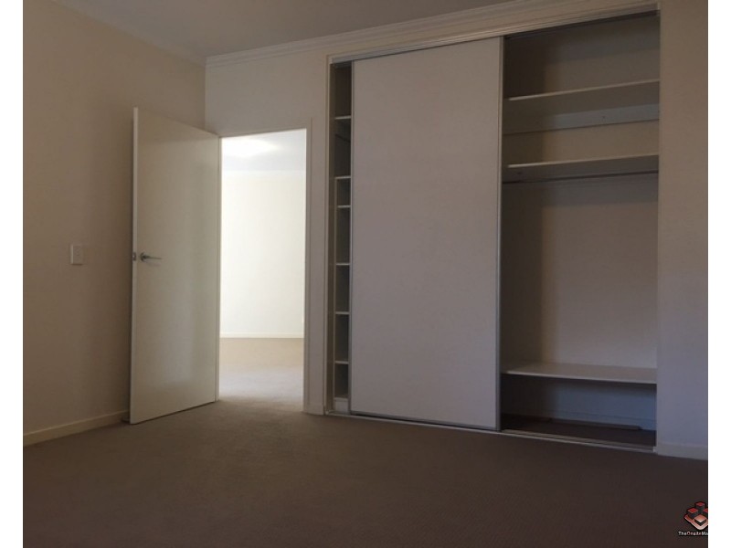 95 Clarence Road, Indooroopilly QLD 4068