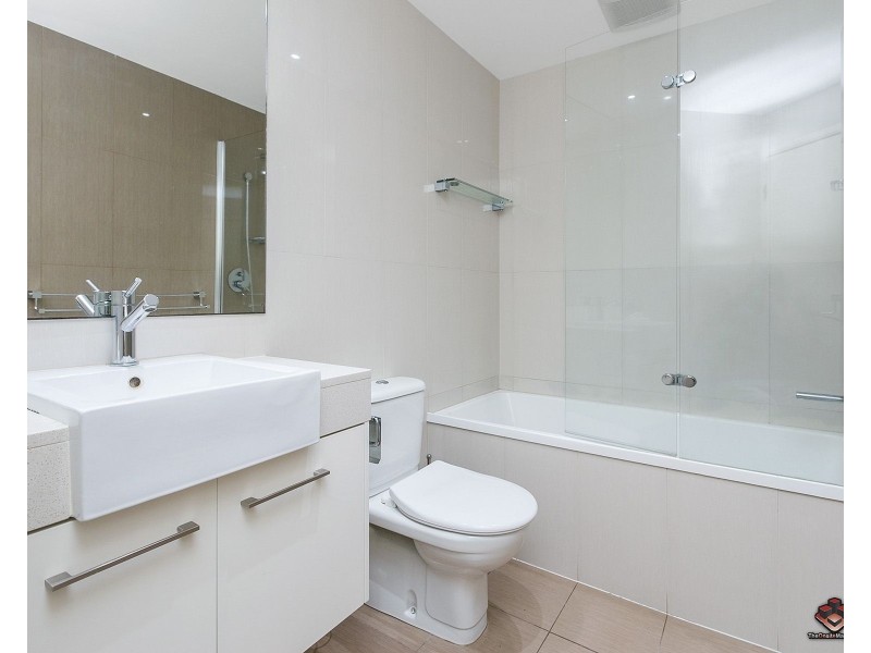 10 Grimes Street, Auchenflower QLD 4066