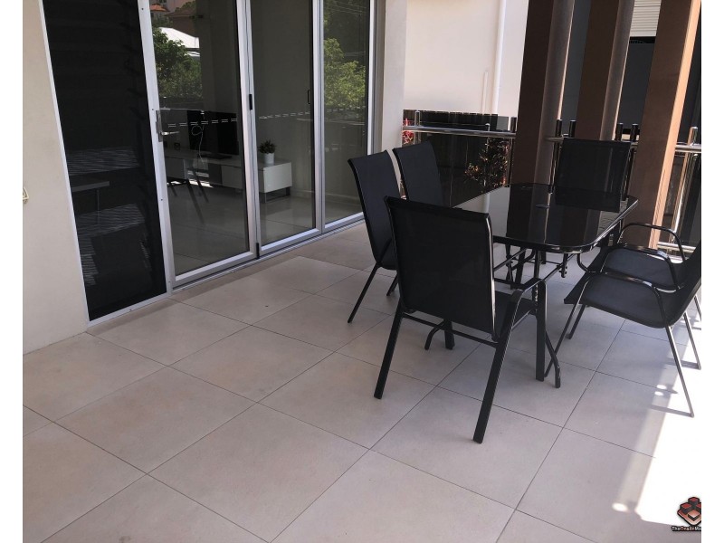 10 Grimes Street, Auchenflower QLD 4066