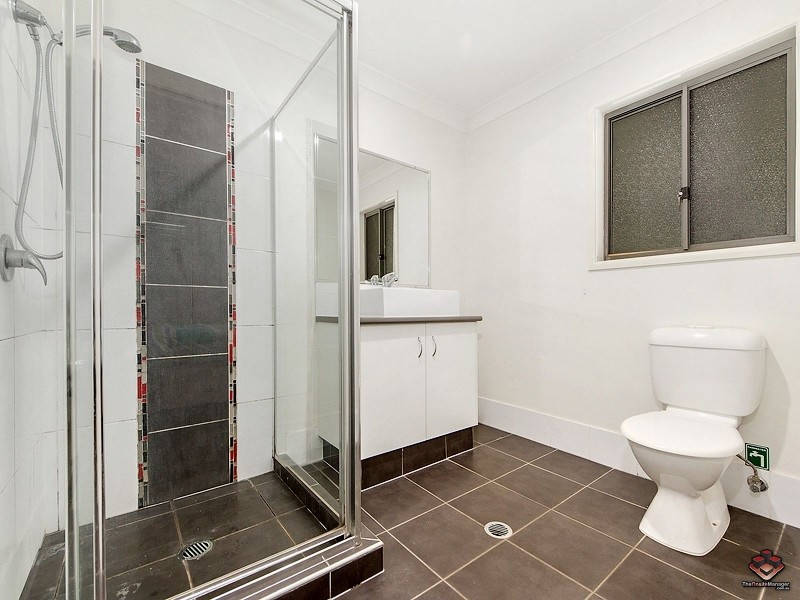 8 Lowe Court, Maudsland QLD 4210