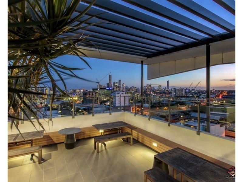 8 Jeays Street, Bowen Hills QLD 4006