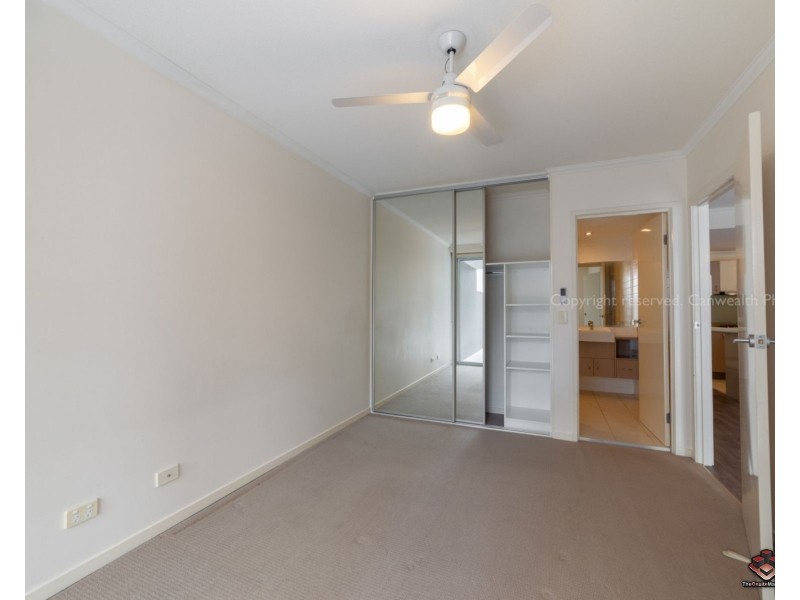 24 Allwood Street, Indooroopilly QLD 4068