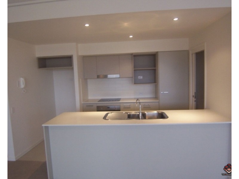 510 Christine Avenue, Robina QLD 4226