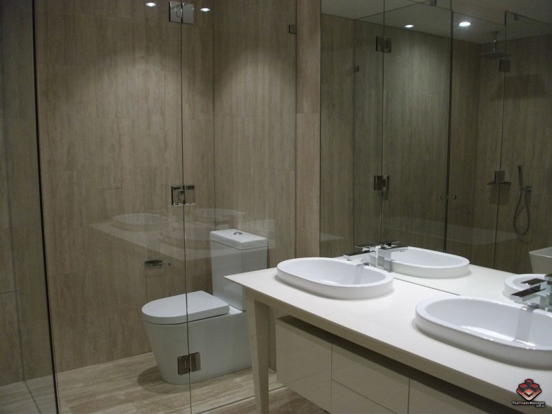 1 Marina Drive, Benowa QLD 4217