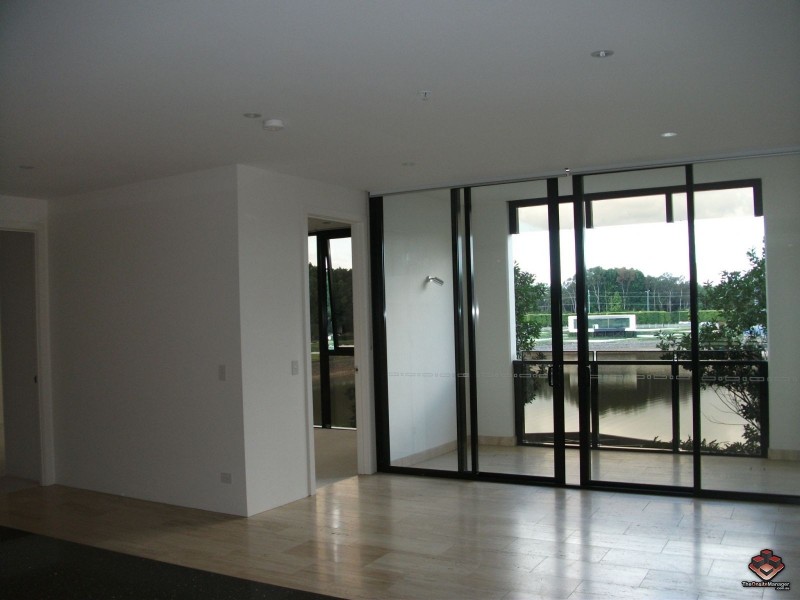 1 Marina Drive, Benowa QLD 4217