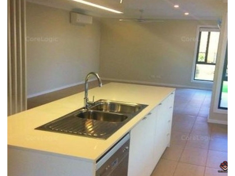 9/6 Deacon Street, Coopers Plains QLD 4108