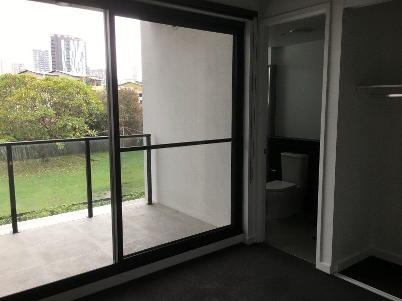 U205/31 Bank Street, West End QLD 4101