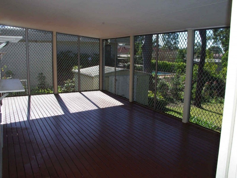 22 Kenmore Road, Kenmore QLD 4069