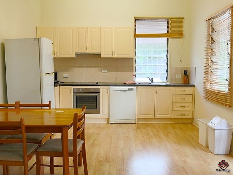 15 Chorlton Street, East Brisbane QLD 4169