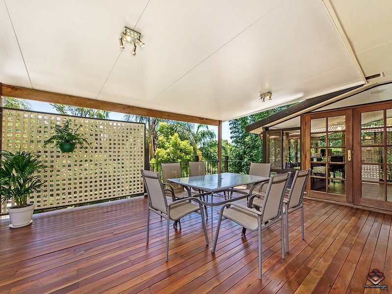 49 Tamworth Drive, Helensvale QLD 4212
