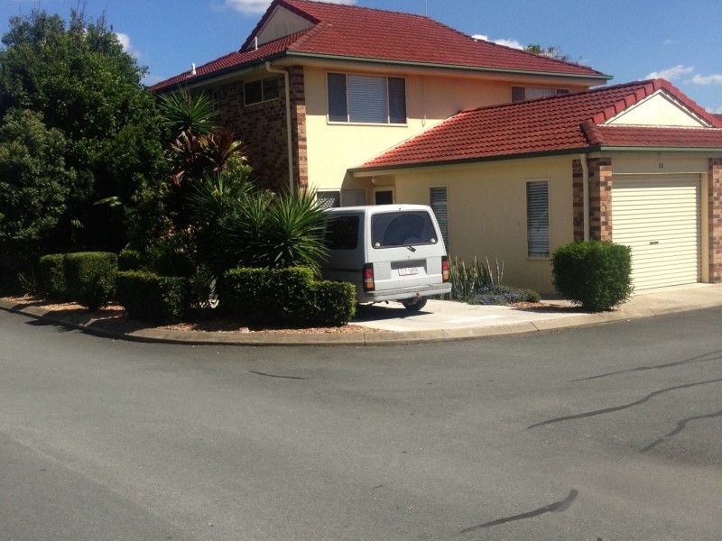 19 Doughboy Parade, Hemmant QLD 4174