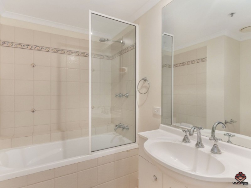 86-124 Ogden Street, Townsville City QLD 4810