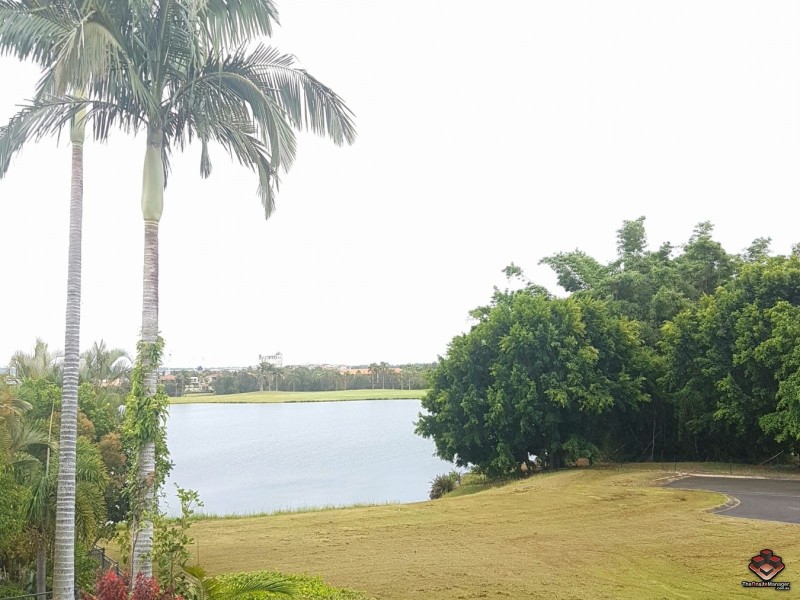 85 Palm Meadows Drive, Carrara QLD 4211